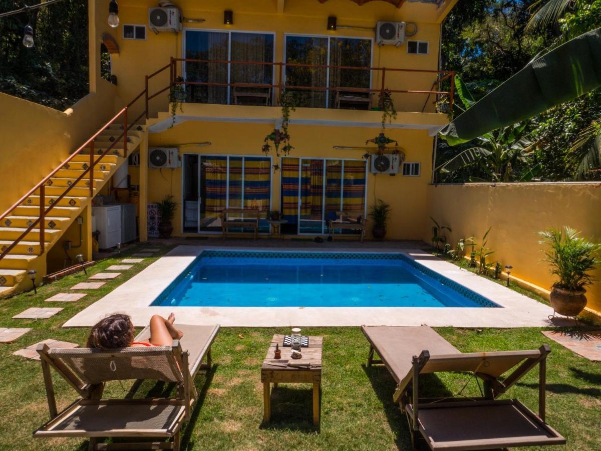 Habitacion Privada Con Pisicina Y Cocina Compartida 萨尤利塔 外观 照片