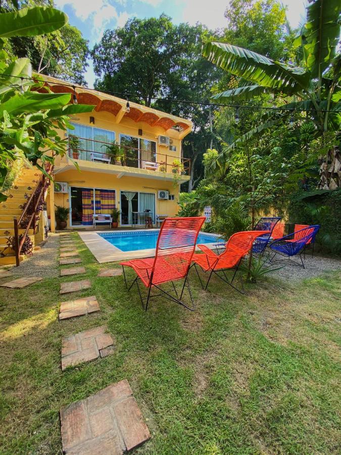 Habitacion Privada Con Pisicina Y Cocina Compartida 萨尤利塔 外观 照片