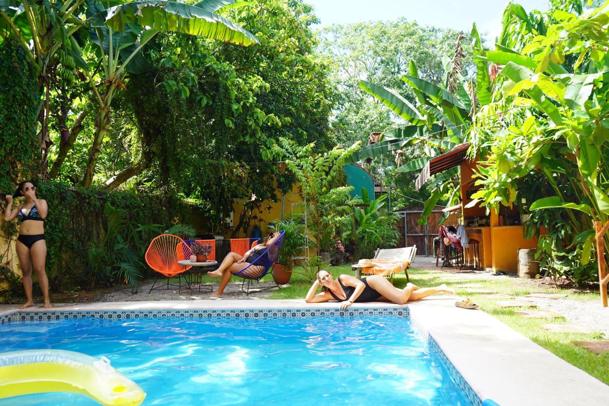 Habitacion Privada Con Pisicina Y Cocina Compartida 萨尤利塔 外观 照片