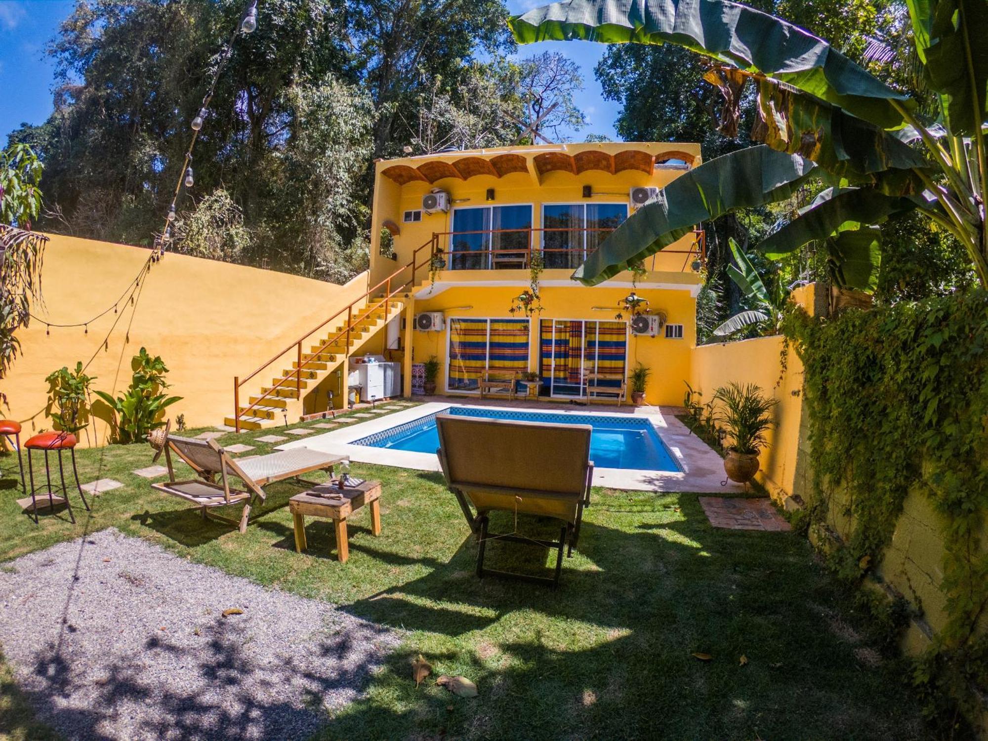 Habitacion Privada Con Pisicina Y Cocina Compartida 萨尤利塔 外观 照片