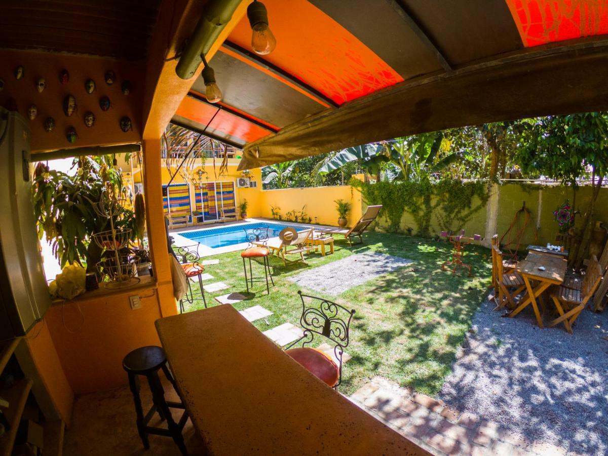 Habitacion Privada Con Pisicina Y Cocina Compartida 萨尤利塔 外观 照片