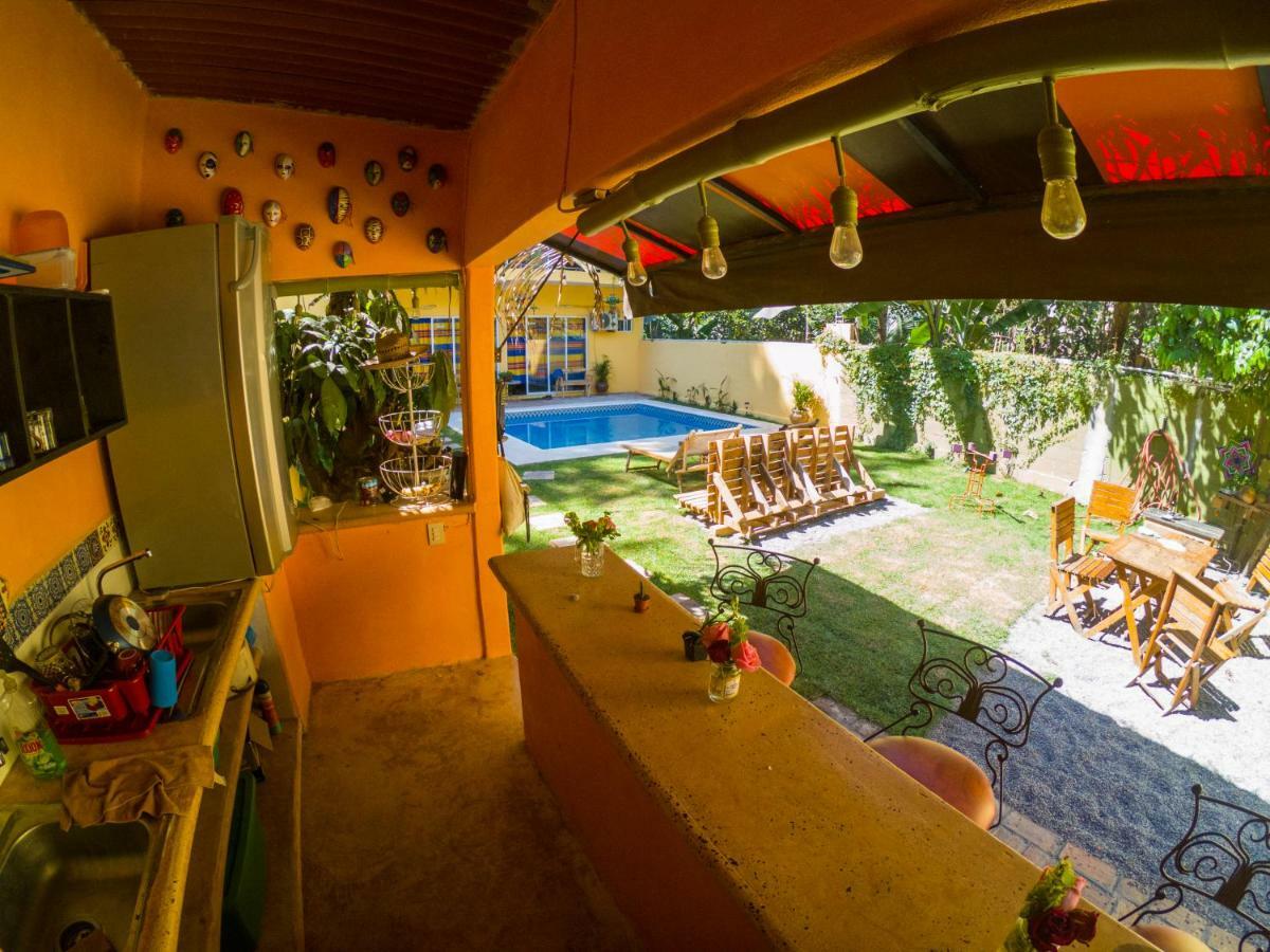 Habitacion Privada Con Pisicina Y Cocina Compartida 萨尤利塔 外观 照片